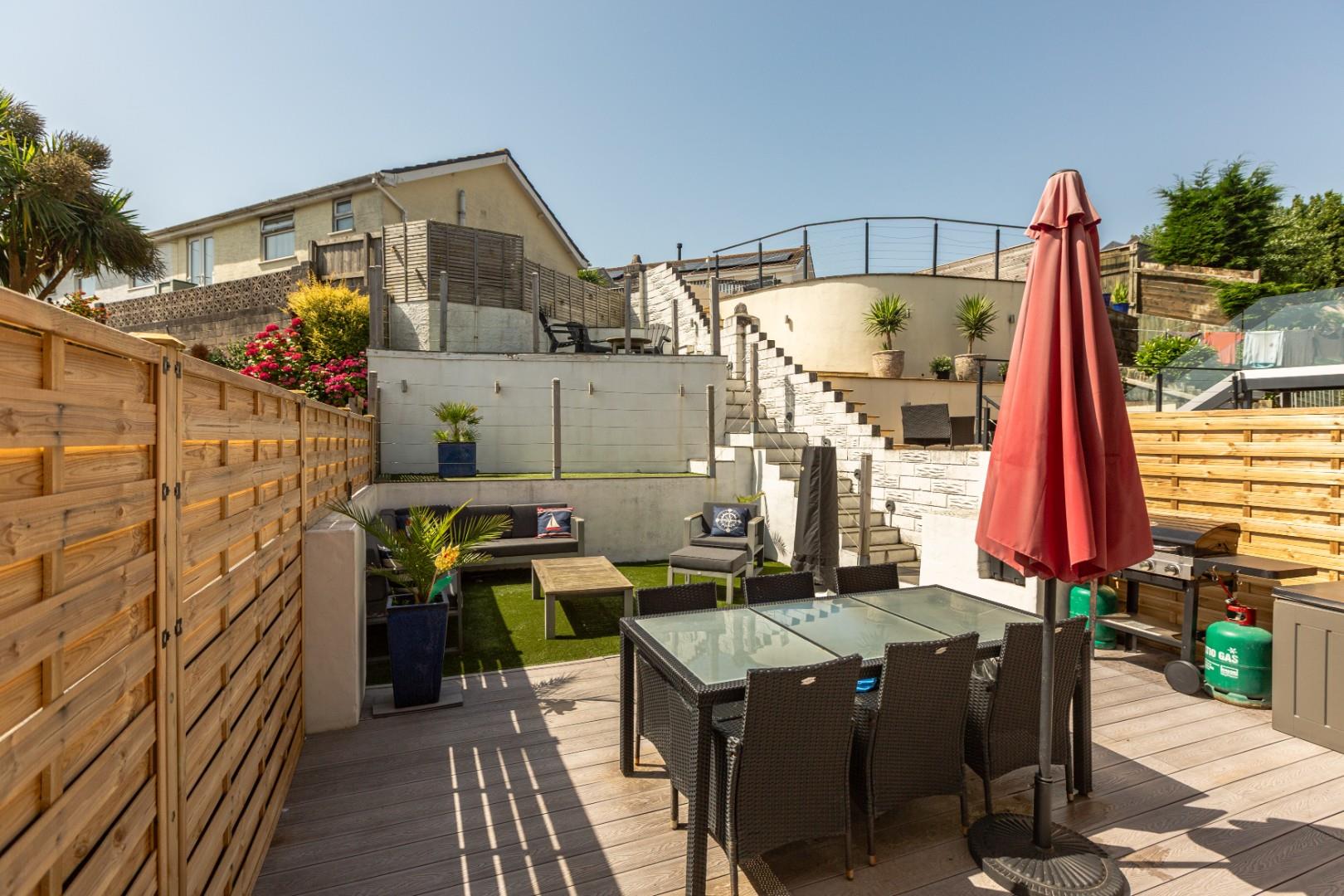 Plunch Lane, Mumbles, Swansea, SA3 4JE